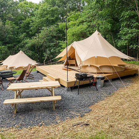 Firefly Ridge Luxury Retreat Hotel Great Cacapon Exterior photo