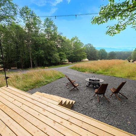 Firefly Ridge Luxury Retreat Hotel Great Cacapon Exterior photo